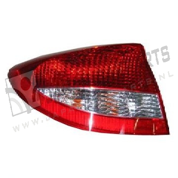 Achterlicht (Sedan) Links